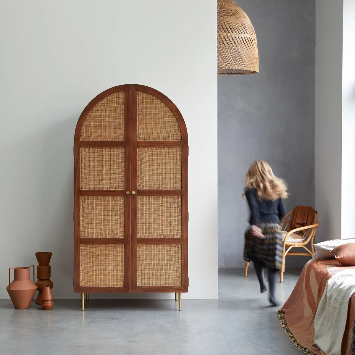 Lisbeth - Armoire En Orme Et Cannage 3 Lisbeth - Armoire En Orme Et Cannage