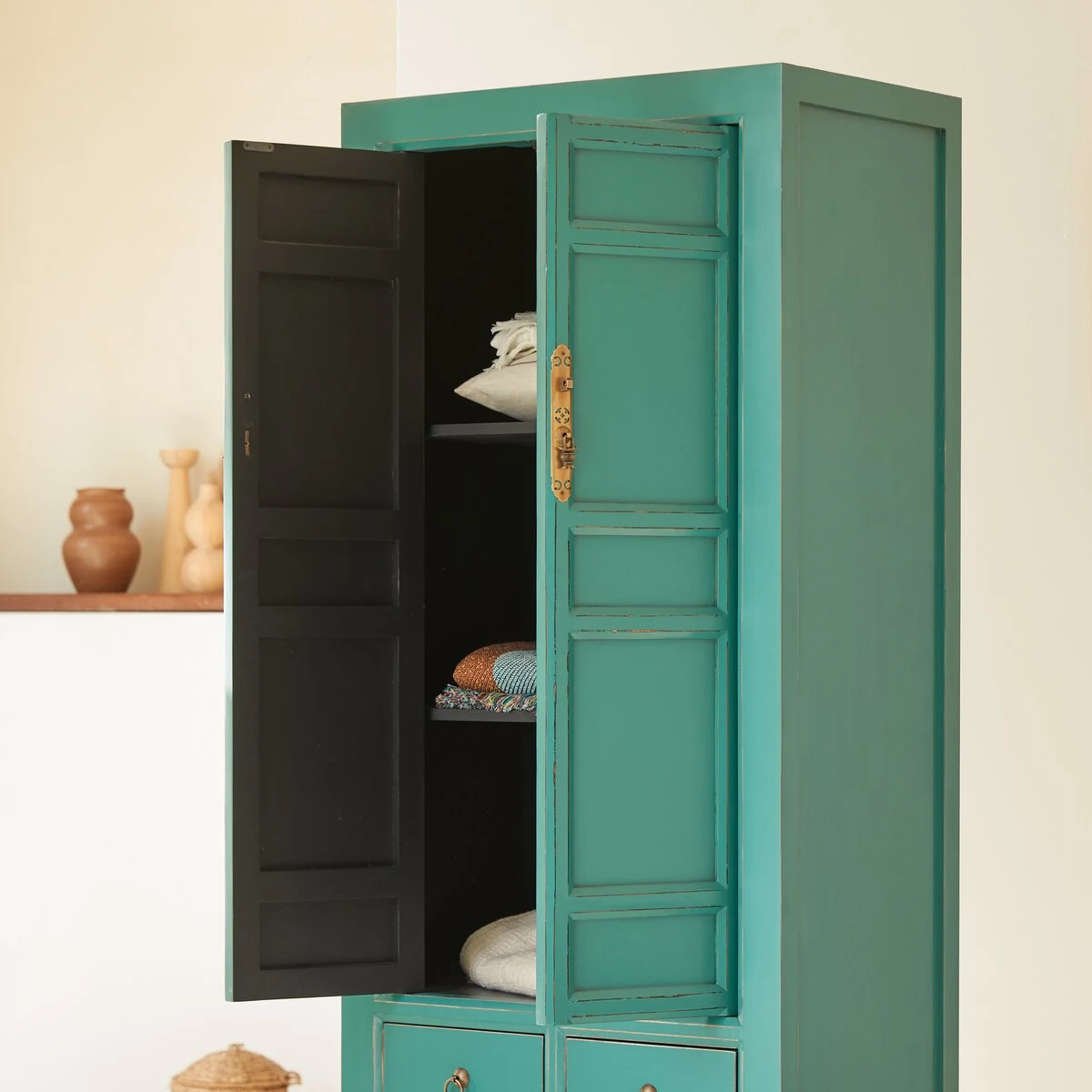 Suï - Armoire En Pin 4 Suï - Armoire En Pin – Image 2
