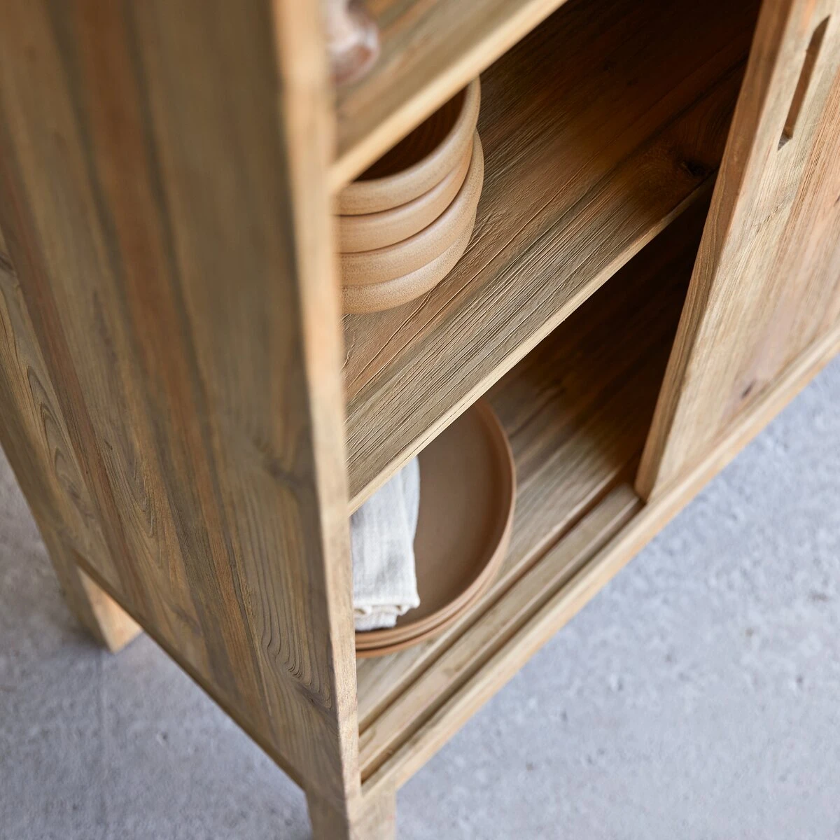 Elias - Bahut En Teck Massif Recyclé 130 Cm 7 Elias - Bahut En Teck Massif Recyclé 130 Cm – Image 5