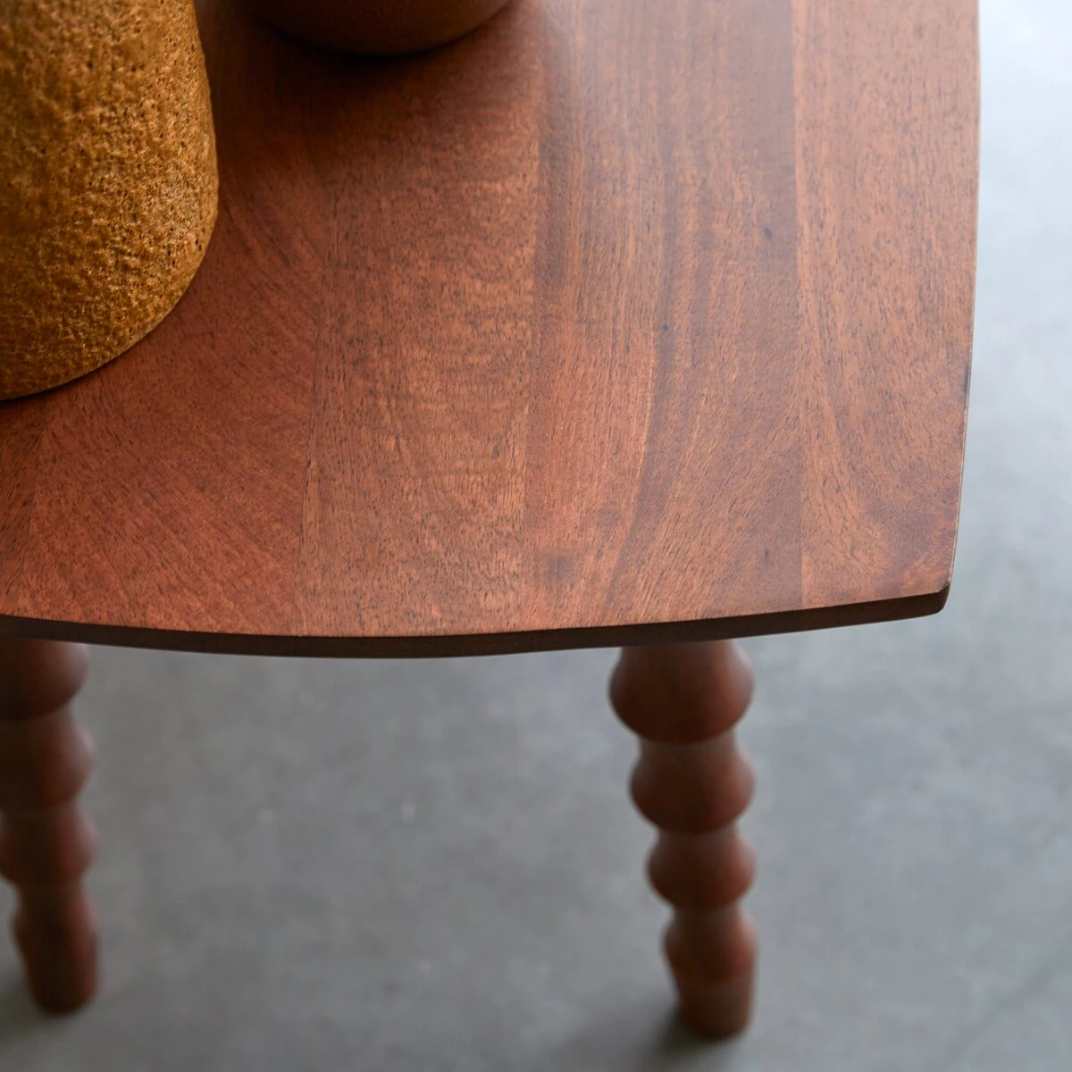 Anouk - Banc En Manguier Massif 5 Anouk - Banc En Manguier Massif – Image 3