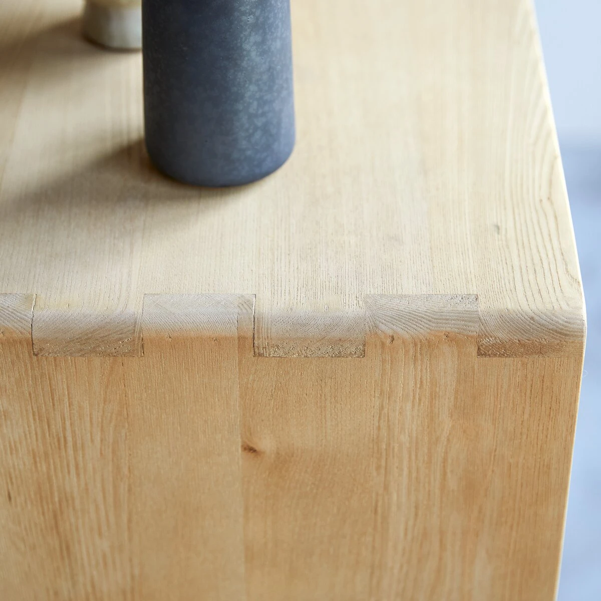 Luis - Bibliothèque Basse En Orme Massif Et Cannage 8 Luis - Bibliothèque Basse En Orme Massif Et Cannage – Image 6