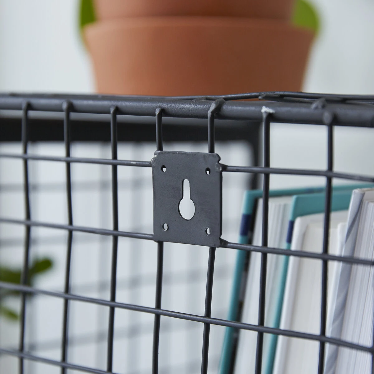 Sona - Bibliothèque En Métal 8 Sona - Bibliothèque En Métal – Image 6