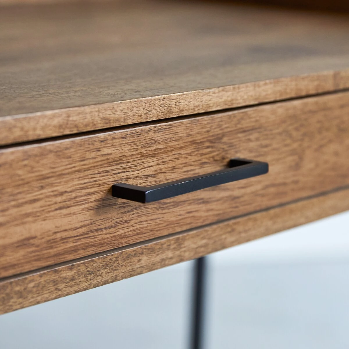 Hedda - Bureau En Manguier Massif Et Métal 9 Hedda - Bureau En Manguier Massif Et Métal – Image 7