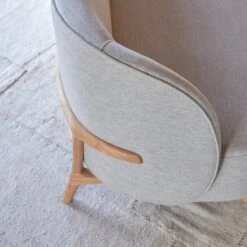 Hoya - Canapé En Chêne Massif Et Tissu Gris 3 Places -Magasin De Meubles 1200 1200 canape hoya en chene massif et tissu gris 3 places 5