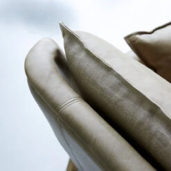 Woodnest - Canapé En Chêne Massif Et Cuir Cheyenne 2 Places -Magasin De Meubles 1200 1200 canape woodnest en chene massif et cuir cheyenne 2 places 17