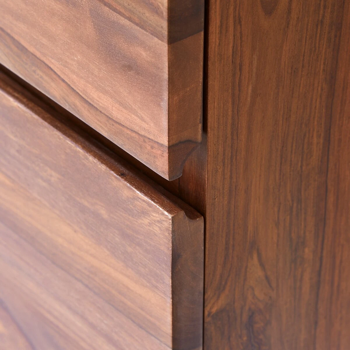 Nova - Colonne En Palissandre Massif 5 Nova - Colonne En Palissandre Massif – Image 3