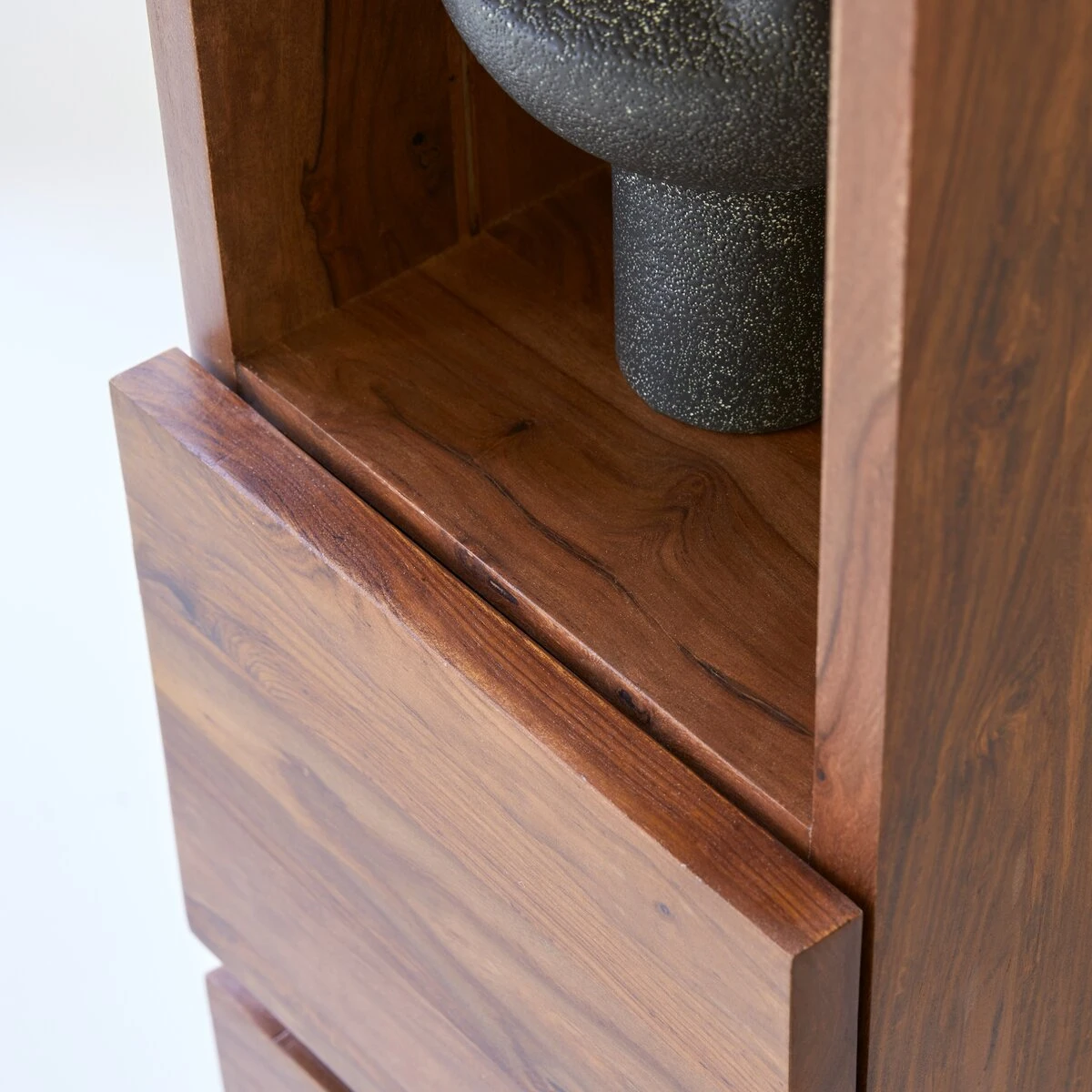 Nova - Colonne En Palissandre Massif 8 Nova - Colonne En Palissandre Massif – Image 6