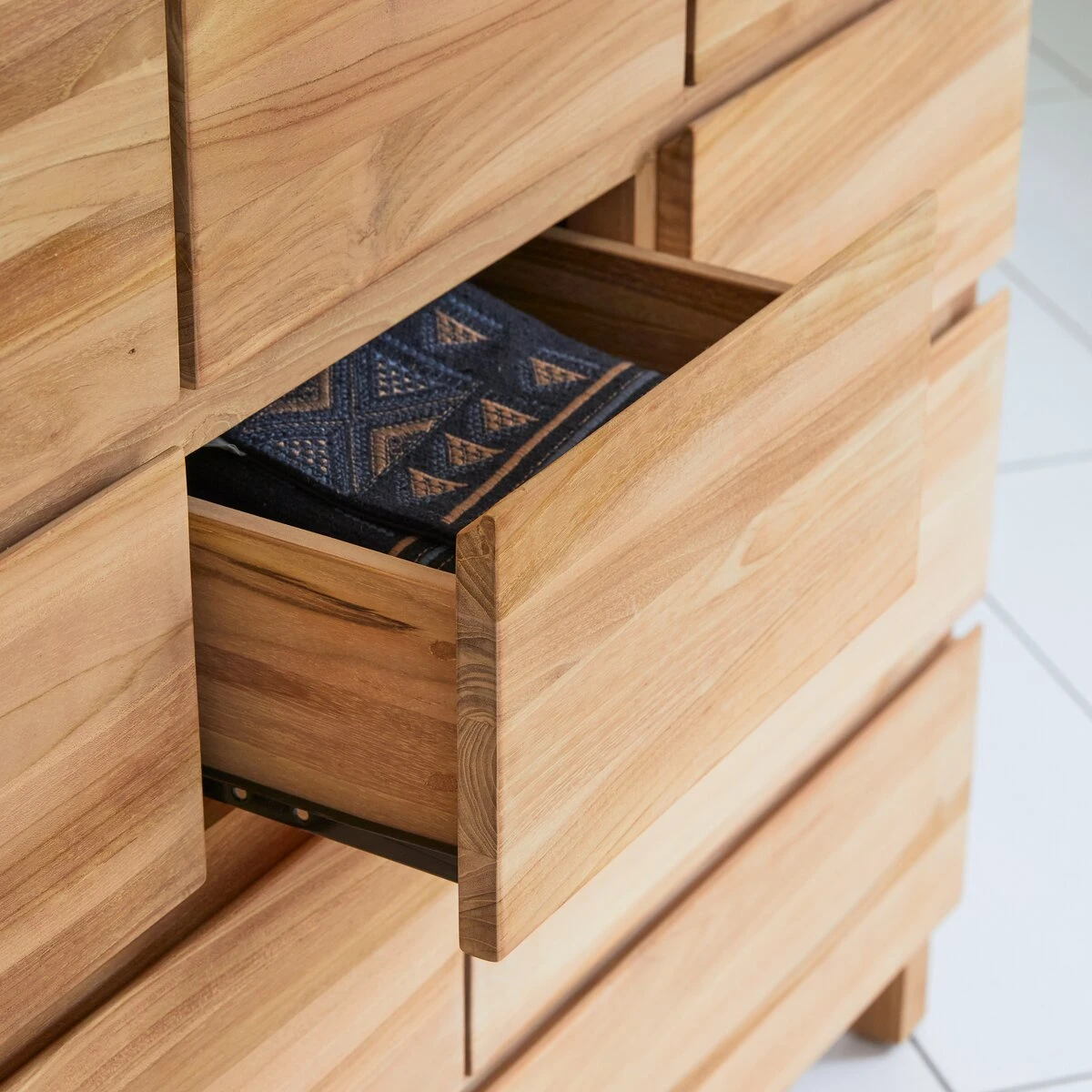 Milano - Commode En Teck Massif 4 Milano - Commode En Teck Massif – Image 2