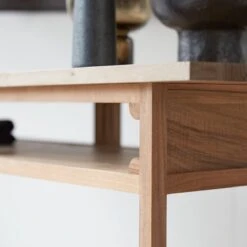 Clovis - Console 1 Tiroir En Noyer Massif Français 14 Clovis - Console 1 Tiroir En Noyer Massif Français -Magasin De Meubles 1200 1200 console 1 tiroir en noyer massif francais clovis 5