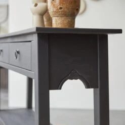 Thaki Black - Console En Pin Massif 2 Tiroirs 13 Thaki Black - Console En Pin Massif 2 Tiroirs -Magasin De Meubles 1200 1200 console en pin 2 tiroirs thaki black 3