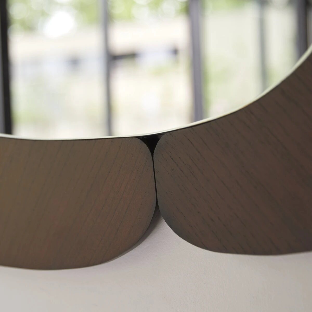 Eda - Miroir Ovale En Mindi Foncé 115x75 Cm 6 Eda - Miroir Ovale En Mindi Foncé 115x75 Cm – Image 4