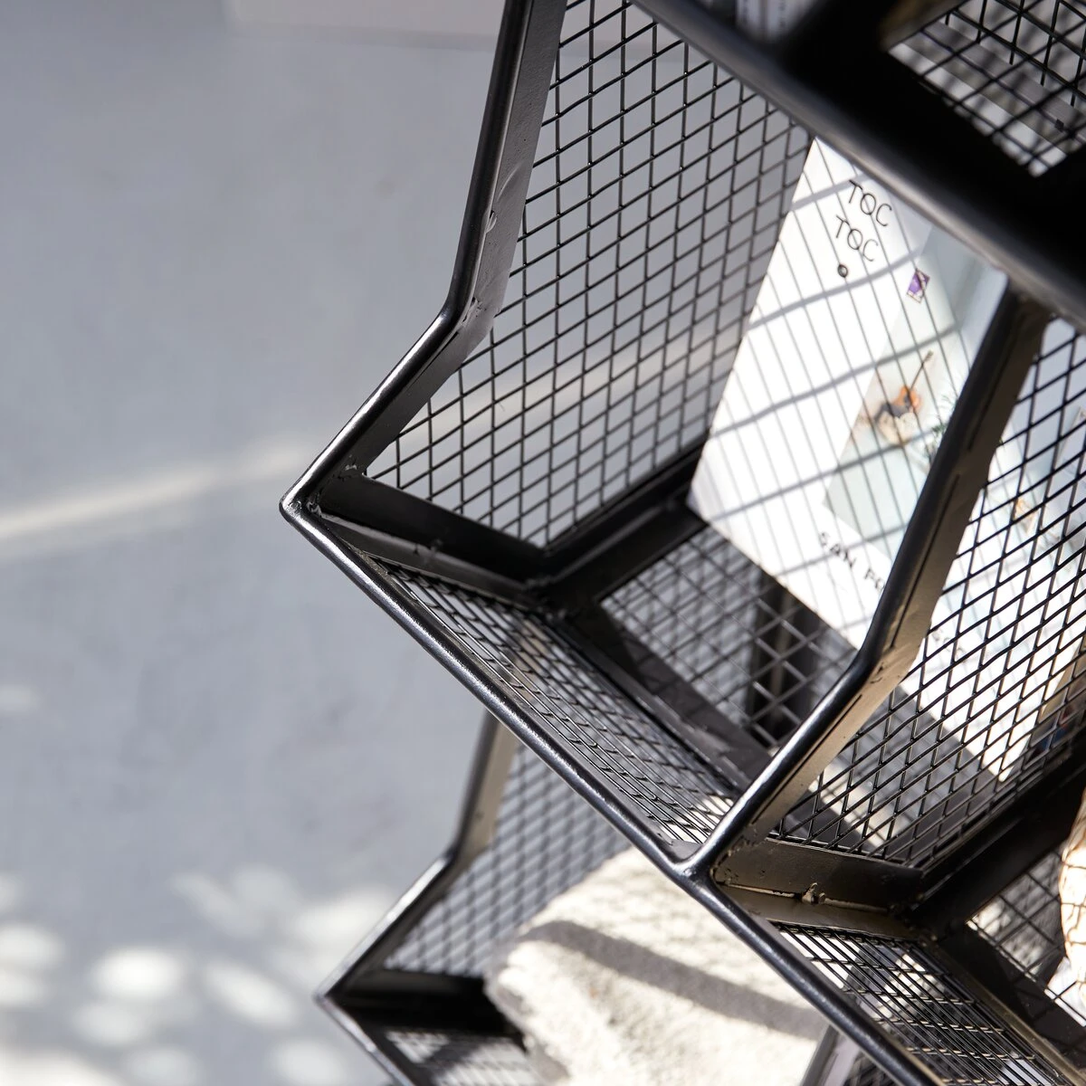 Cléo - Etagère Casiers En Métal 10 Cléo - Etagère Casiers En Métal – Image 8