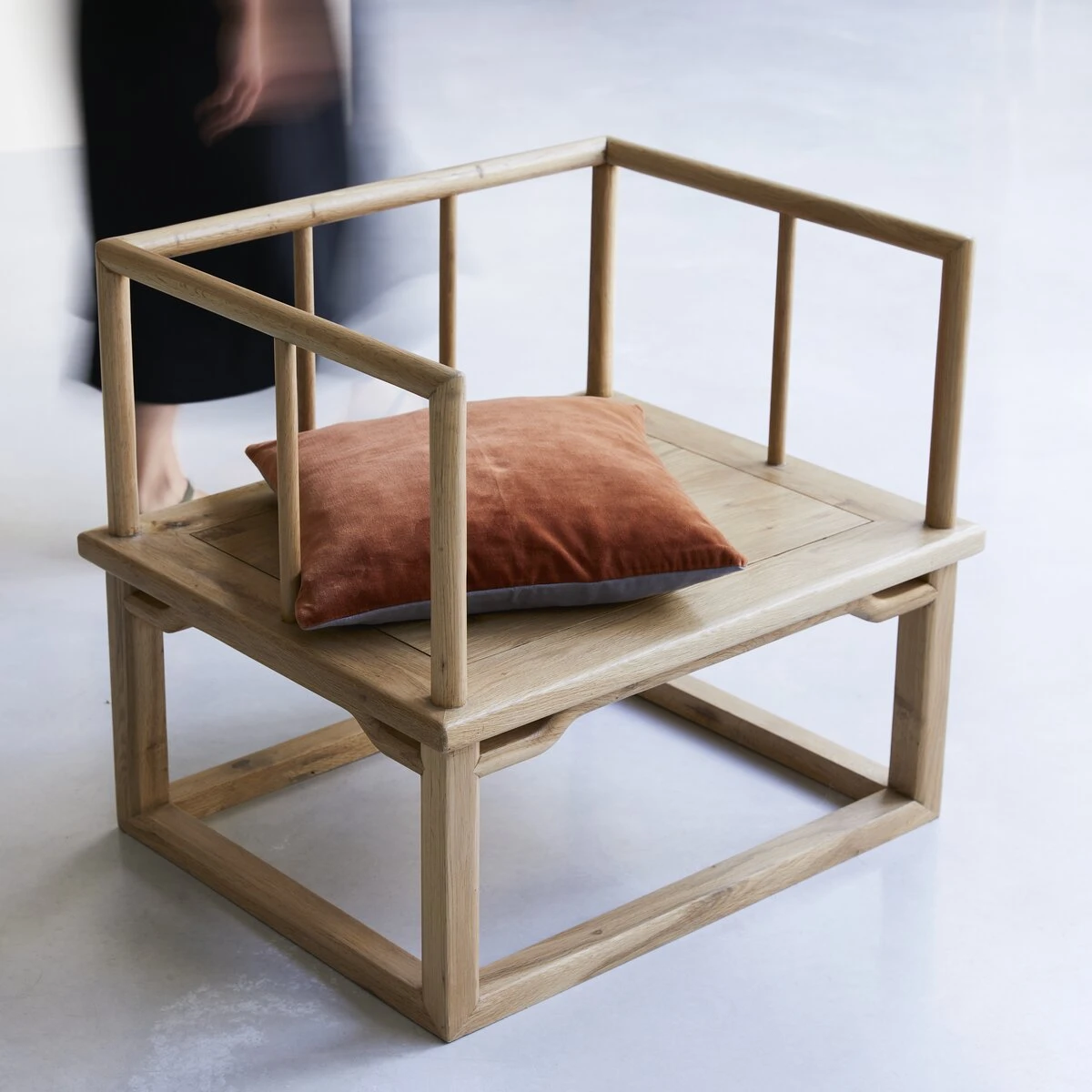 Bao - Fauteuil En Chêne Massif 4 Bao - Fauteuil En Chêne Massif – Image 2