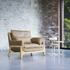 Woodnest - Fauteuil En Chêne Massif Et Cuir Cheyenne -Magasin De Meubles 1200 1200 fauteuil woodnest en chene massif et cuir cheyenne 7