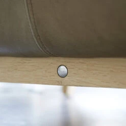 Woodnest - Fauteuil En Chêne Massif Et Cuir Cheyenne -Magasin De Meubles 1200 1200 fauteuil woodnest en chene massif et cuir cheyenne 8