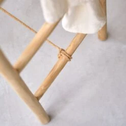 Kilim - Porte Serviette Double En Teck Massif -Magasin De Meubles 1200 1200 porte serviette double en teck massif kilim 3