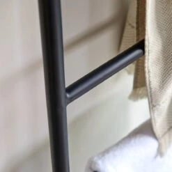 Elio - Porte Serviette En Métal Avec Miroir -Magasin De Meubles 1200 1200 porte serviette en metal avec miroir elio 2