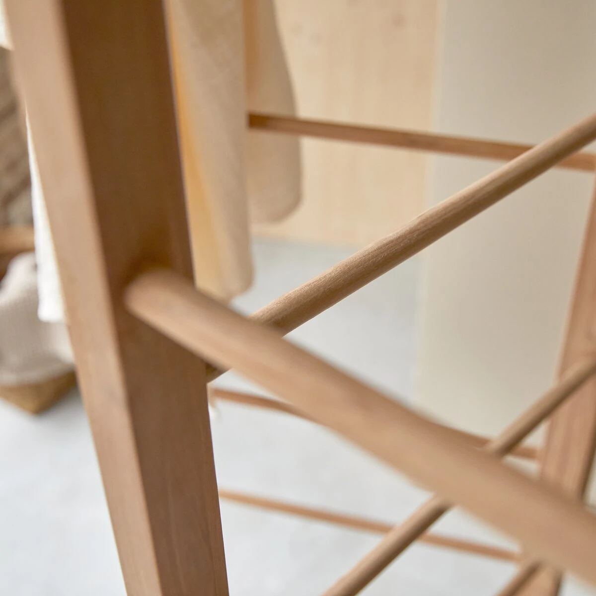 Anton - Porte Serviette En Teck Massif 5 Anton - Porte Serviette En Teck Massif – Image 3