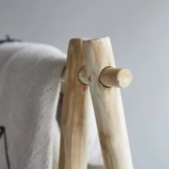 Kilim - Porte Serviette Simple En Teck Massif -Magasin De Meubles 1200 1200 porte serviette simple en teck massif kilim 3