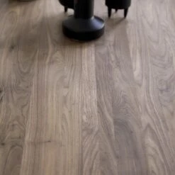 Esmée - Table En Noyer Massif 6/8 Pers. -Magasin De Meubles 1200 1200 table en noyer massif esmee 6 8 pers 2