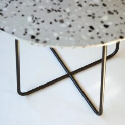 Elio - Table Ronde En Terrazzo Premium Et Métal Grey 4 Pers. -Magasin De Meubles 1200 1200 table ronde en terrazzo premium et metal elio grey 4 pers 4