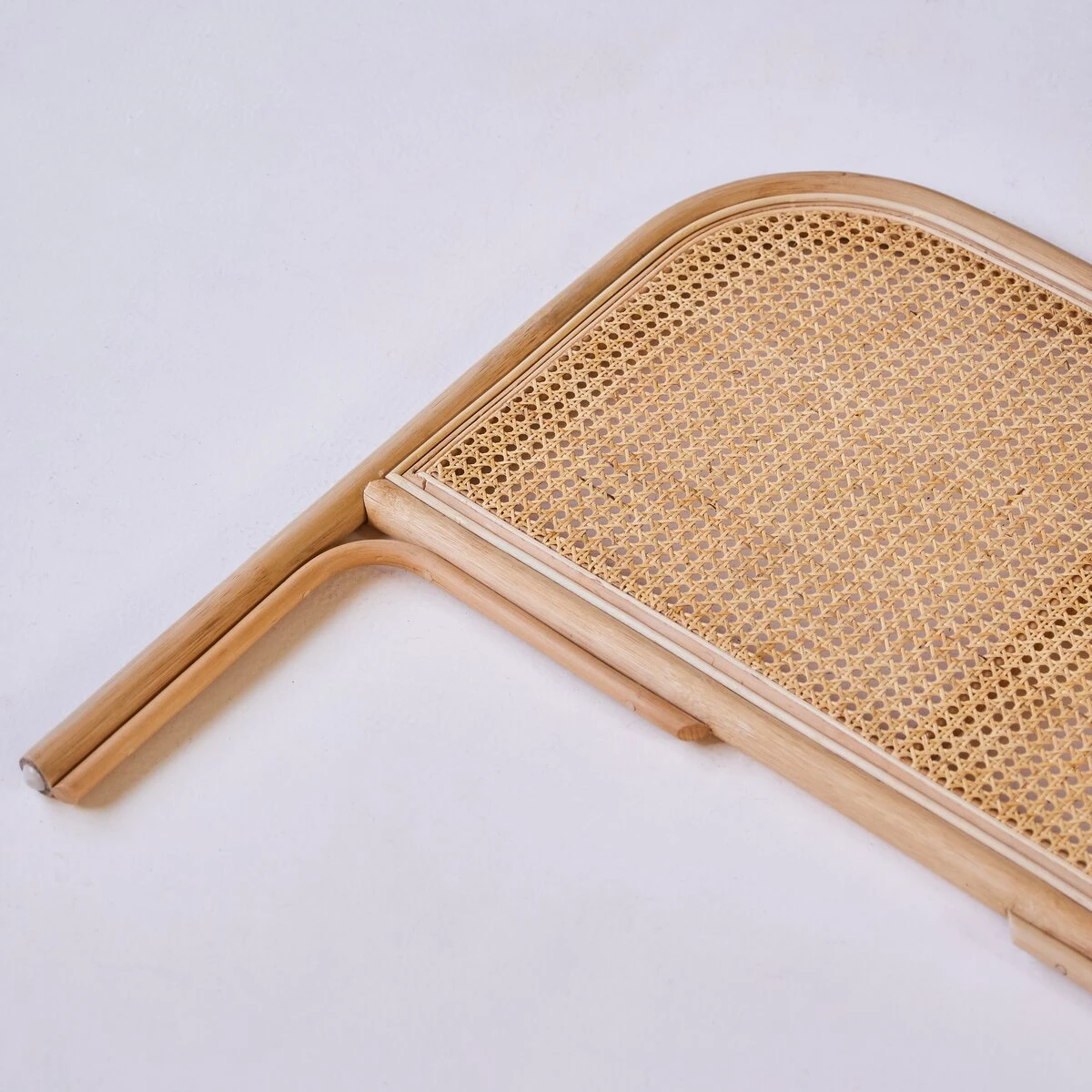 Joséphine - Tête De Lit En Rotin Cannée 90 Cm 7 Joséphine - Tête De Lit En Rotin Cannée 90 Cm – Image 5