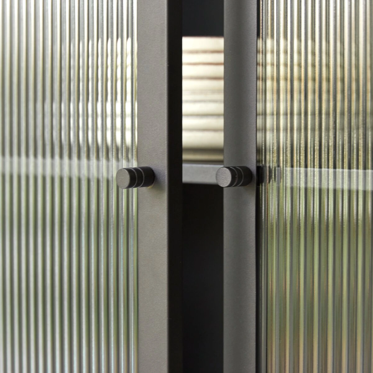 Annet - Vaisselier En Métal 5 Annet - Vaisselier En Métal – Image 3