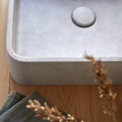 Thaïs - Vasque Carrée Béton Grey -Magasin De Meubles 1200 1200 vasque carree en beton grey thais 3