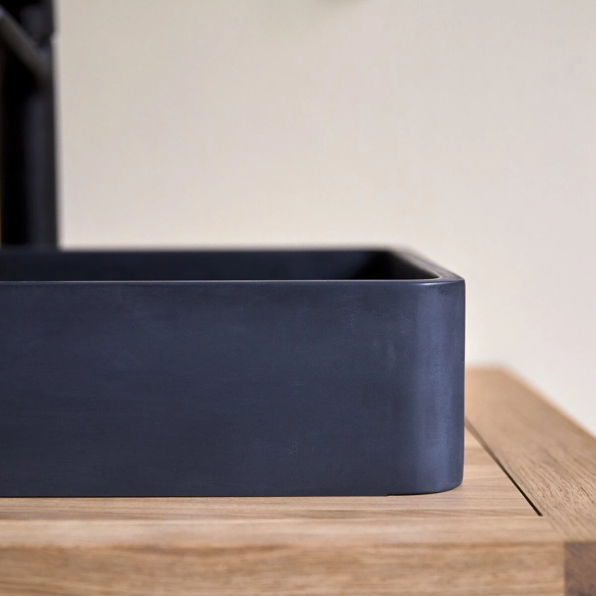 Iris - Vasque En Terrazzo Black 7 Iris - Vasque En Terrazzo Black – Image 5