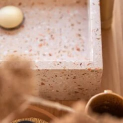 Made - Vasque Carrée En Terrazzo Premium Pink -Magasin De Meubles 1200 1200 vasque en terrazzo premium pink made 2
