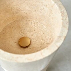 Koni - Vasque Sur Pied En Marbre Cream -Magasin De Meubles 1200 1200 vasque sur pied en marbre koni cream 4