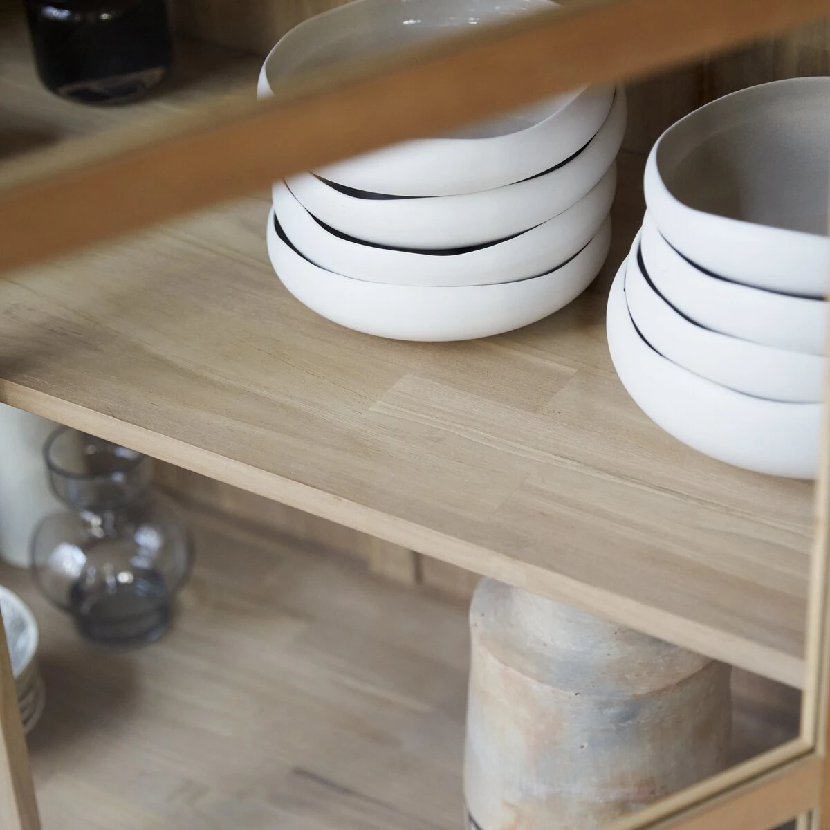 Babeth - Vitrine Haute En Teck Massif 8 Babeth - Vitrine Haute En Teck Massif – Image 6